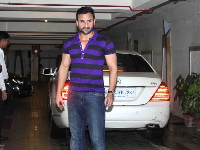 बेटे इब्राहिम, करीना, करिश्मा के साथ सैफ ने सेलिब्रेट किया बर्थडे Saif Ali Khan Birthday party
