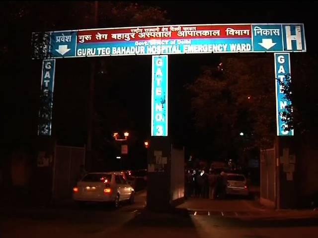 गाज़ियाबाद: छेड़खानी का विरोध करने पर लड़की को गोली मारी ghaziabad girl shot