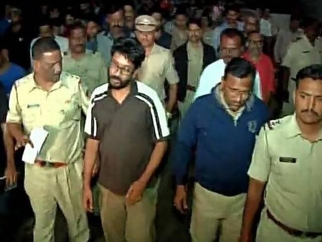FTII विवाद: हालात जानने के लिए आज पुणे पहुंचेगी केंद्र की टीम central_gov_team_to_reach_pune