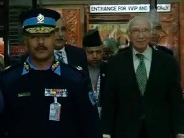कश्मीर पर बातचीत के लिए अड़ा पाकिस्तान, बिना शर्त भारत आने को तैयार हैं पाक NSA सरताज अज़ीज़ Pakistan national security adviser Sartaj Aziz