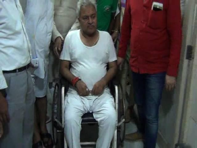 यूपी बीजेपी के अध्यक्ष लक्ष्मीकांत वाजपेयी सड़क हादसे में घायल BJP STATE PRESIDENT LAXMIKANT BAJPAI INJURED IN CAR ACCIDENT