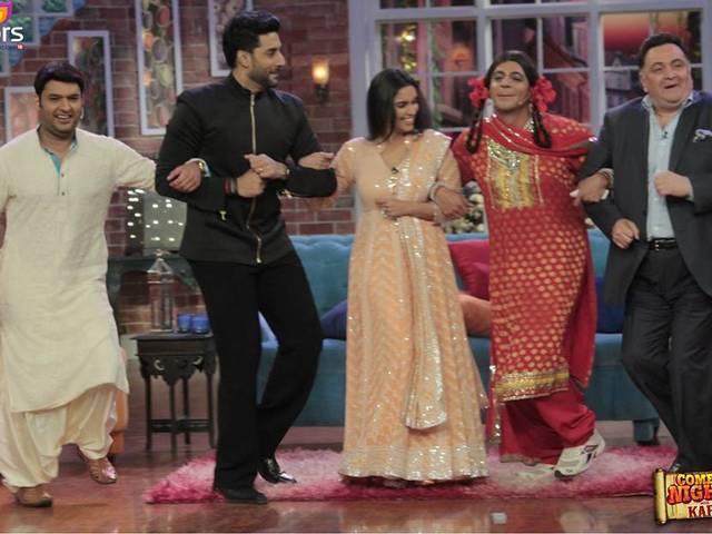 जब ऋषि कपूर ने 'कॉमेडी नाइट्स विद कपिल' में किया नागिन डांस all is well team in comedy nights