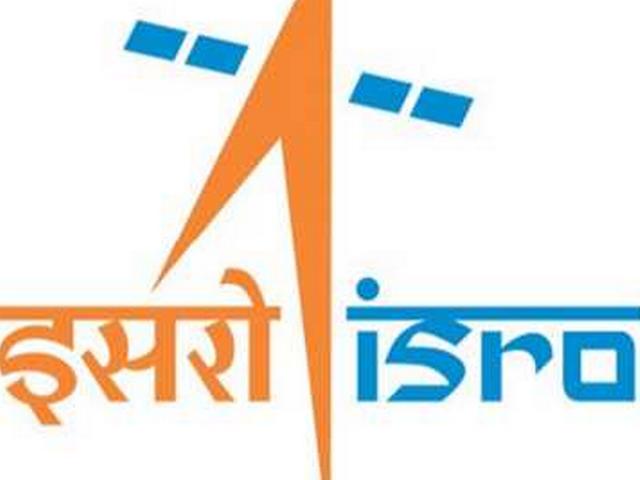 संचार उपग्रह जीसैट-6 आज होगा प्रक्षेपित, उल्टी गिनती शुरू ISRO to launch GSat-6 communication satellite today