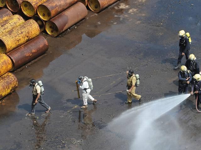 भोपाल के जल शोधन संयंत्र से क्लोरिन गैस रिसी, मची अफरा तफरी Chlorine Gas Leaks From Bhopal Water Filtration Plant, People Complain Of Severe Eye Burn