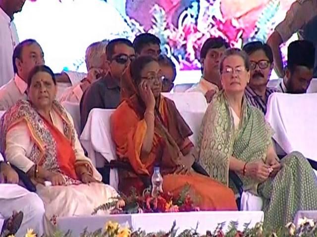 दो पिछड़ों का बेटा साथ आया तो कहते हैं जंगल राज आ गया: लालू This is mandal raj part-2, not jungal raj: Lalu