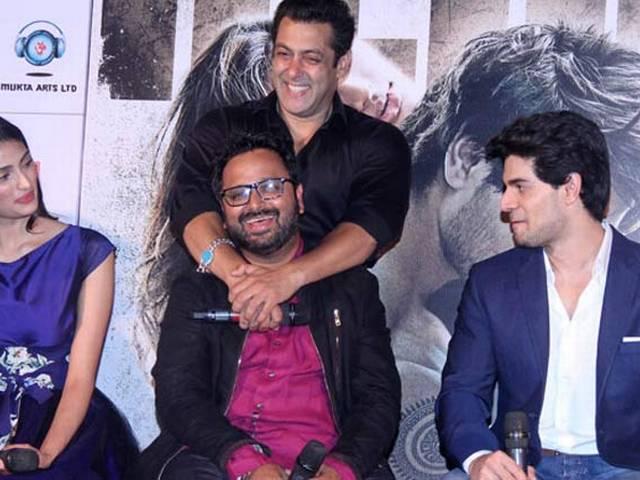 स्पष्ट तौर से बातें रखना सलमान, आमिर से सीखा: निखिल आडवानी Learnt from Salman, Aamir to present things clearly: Advani
