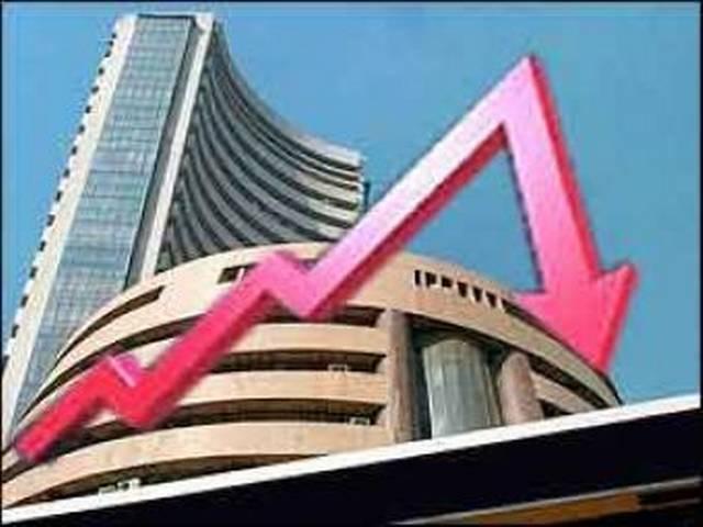 बाजार में फिर मचा कोहराम, सेंसेक्स 600 अंक लुढ़का Sensex back at one-year lows, down 521 pts in late morning