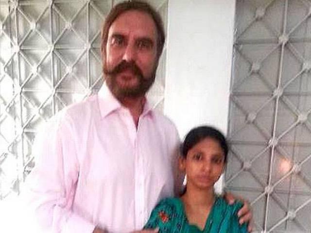 कूटनीतिक तरीकों से निपटाया जाएगा गीता मामला Government Making Efforts to Bring Geeta Back From Pakistan