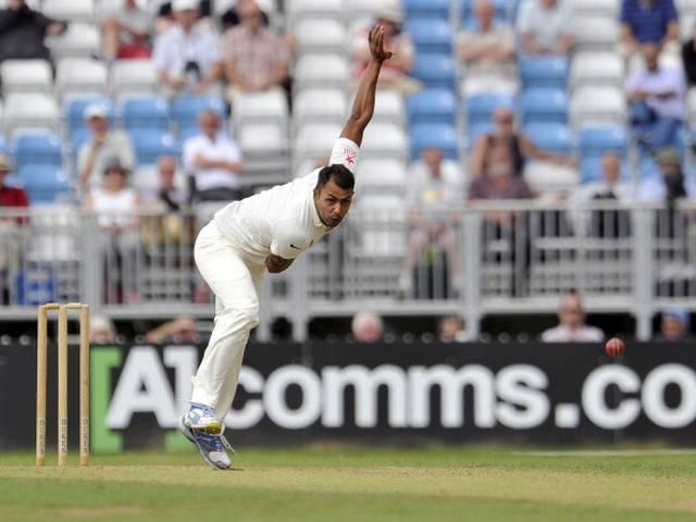 बिन्नी विकल्प है तो पांच गेंदबाजों के साथ उतर सकते हैं: गांगुली Can play with five bowlers if Binny is that option: Ganguly