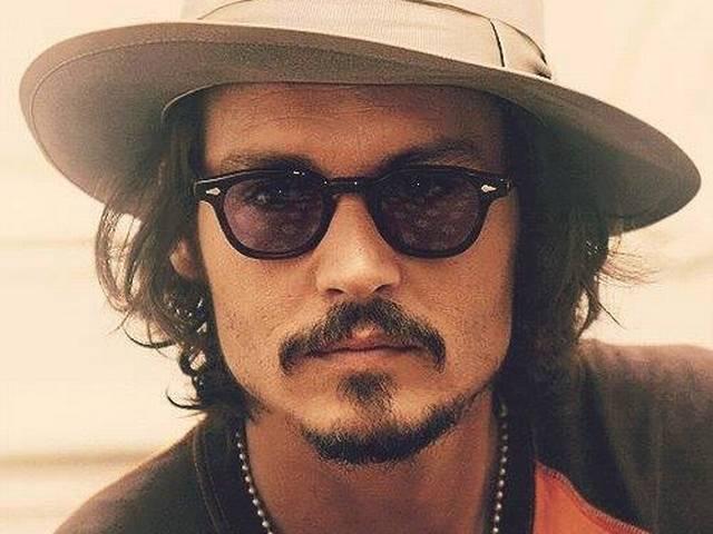 जॉनी डेप अपने पालतू कुत्तों को मारकर खा गए? Johnny Depp