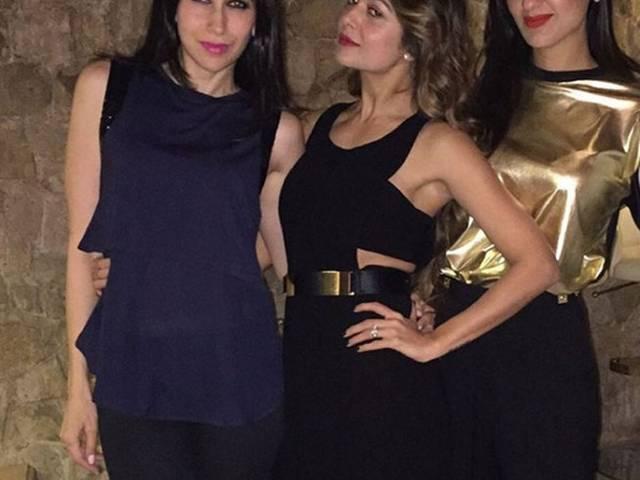 'बीबी नंबर-1' करिश्मा के साथ पार्टी करने पहुंचे सलमान खान Ladies Man Salman Khan’s party night with Karisma Kapoor, Amrita Arora