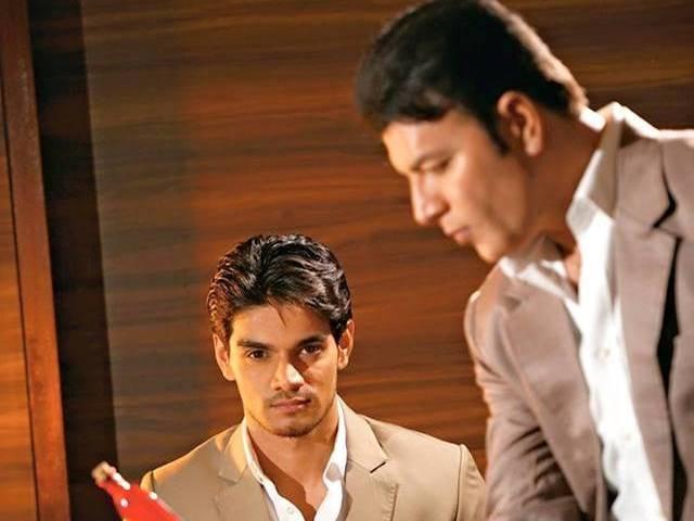 पिता के साथ काम कर सूरज को आया मजा Sooraj Pancholi_Aditya Pancholi