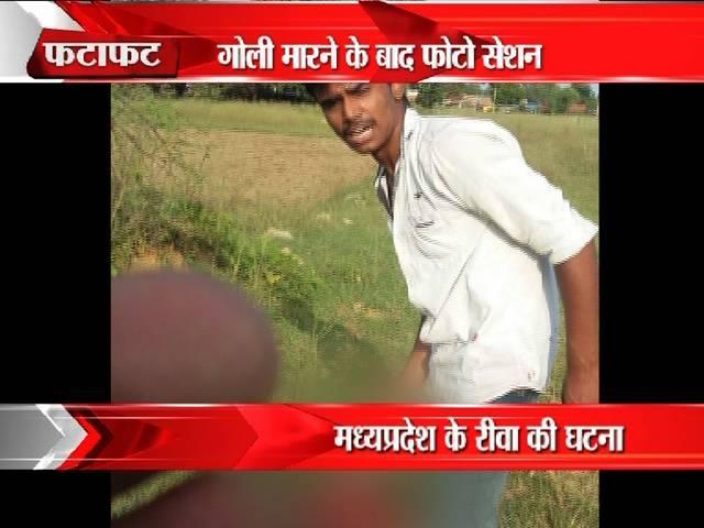 कनपटी पर रिवाल्वर लगाई, फोटो खिंचा डाली सोशल मीडिया पर Youth posed as killer in Rewa, MP