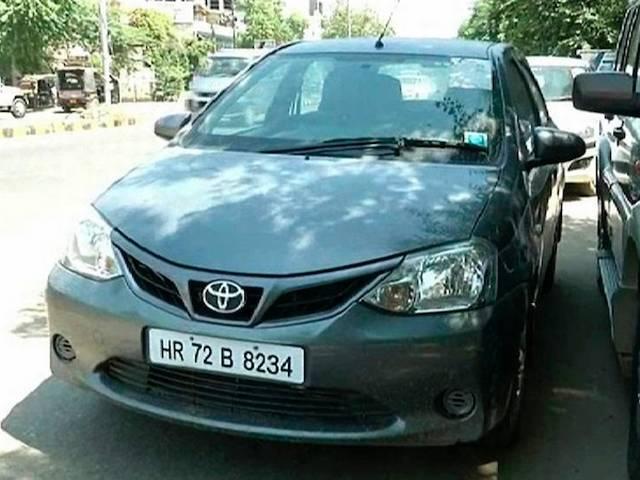 गुड़गांव में खेल खेल में गई दो बच्चियों की जान Gurgaon: Two kids die in a car due to suffocation