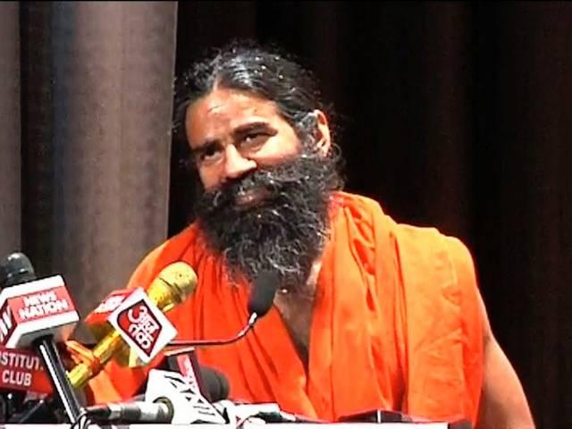 बिहार में नीतीश और मोदी दोनों ही बराबरी पर: रामदेव Baba Ramdev said that Modi and Nitish are equal