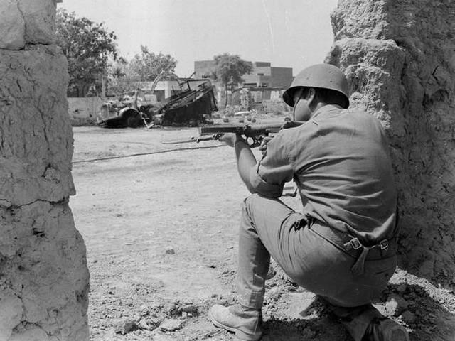 जब भारत की ये बात पता चली तो दर्द से चिल्ला पड़े पाक के 'बादशाह'! 1965 war stories