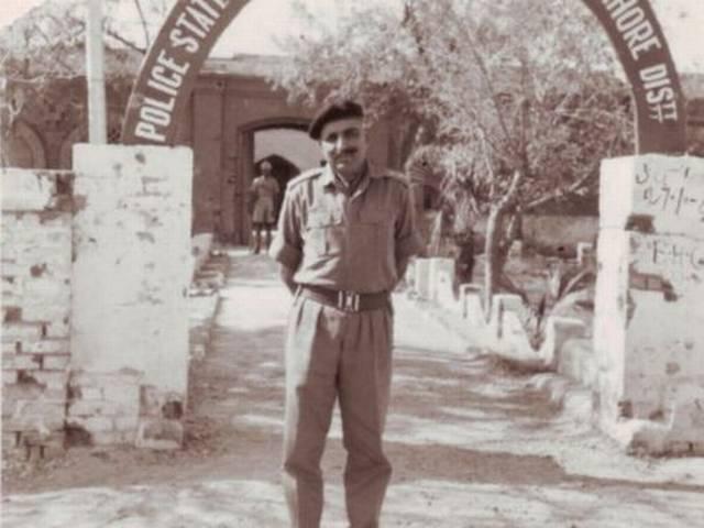 1965 : जब पत्तों की तरह उड़ा दिए थे पाकिस्तानी टैंक Story of Lieutenant Colonel Ardeshir B. Tarapore PVC