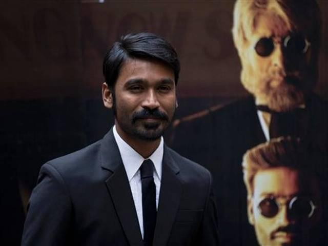 ट्विटर पर धनुष के हुए 20 लाख फॉलोवर Dhanush ‘thanks all’ for two mn Twitter followers