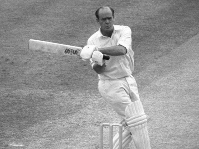 इंग्लैंड के पूर्व कप्तान क्लोज का निधन Former England and Yorkshire captain dies