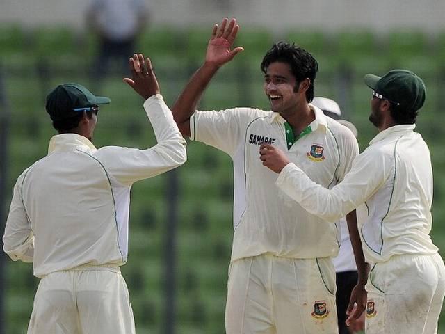 बांग्लादेश पुलिस ने भगोड़े क्रिकेटर की तलाश तेज की Bangladeshi cricketer