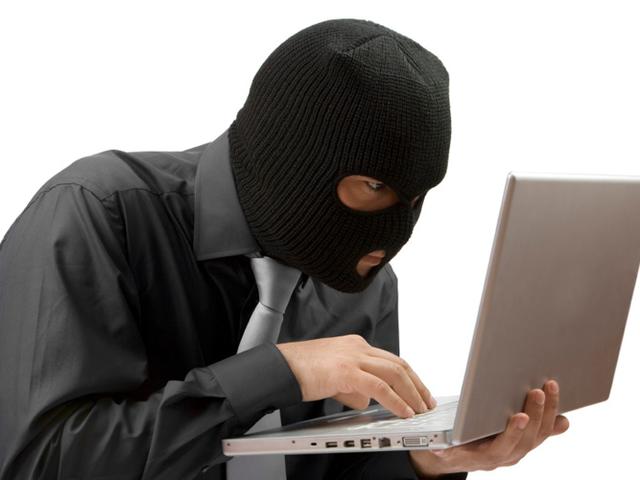 ऑनलाइन धोखाधड़ी के लिए दिल्ली से सात गिरफ्तार seven_arrested_for_online_cheating