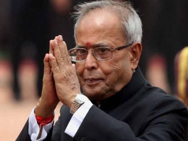 राष्ट्रपति के विमान के सामने आया सुअरों का झुंड Scare for Pranab jet as pigs invade runway; Govt seeks report