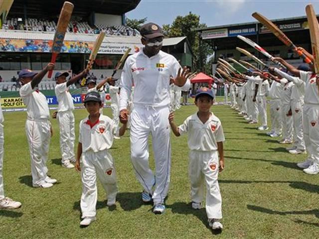 'भारतीय उप-महाद्वीप में इंग्लैंड को जीत दिलाएंगे जयवर्धने' mahela jayawardene_england