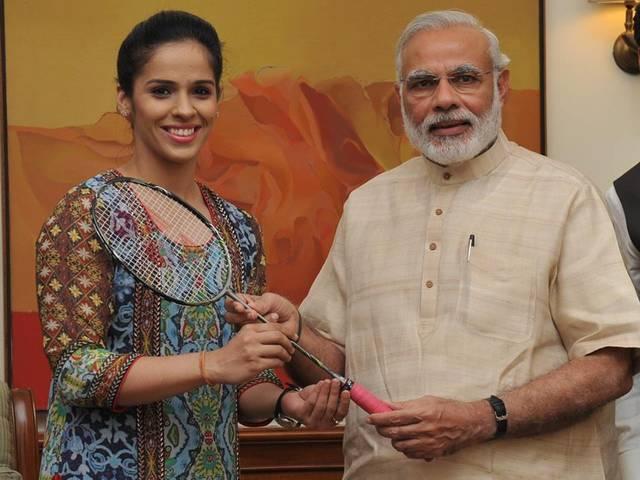 पीएम मोदी के जन्मदिन पर साइना का 'सिल्वर' गिफ्ट saina nehwal_pm modi