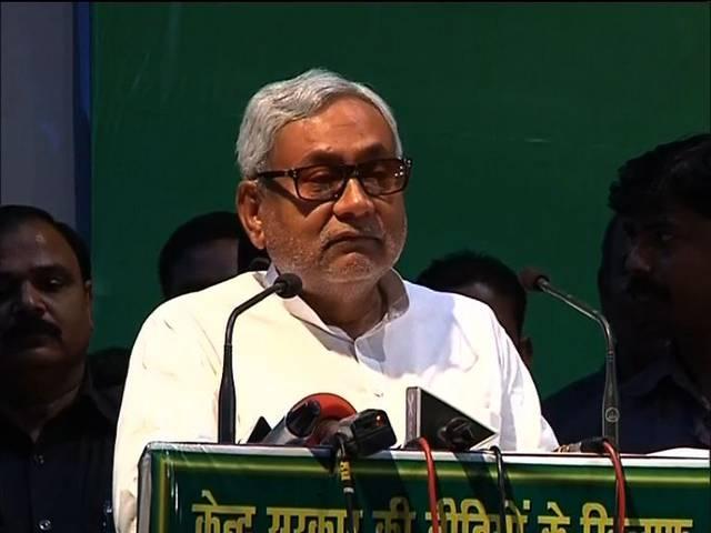 गुजरात नंबर वन और बिहार 21 वें पर फिर बहस किस बात पर? Arun Jaitley mocks Nitish Kumar on development
