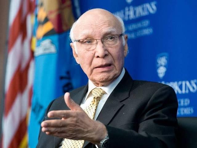 यूएन में कश्मीर का मुद्दा उठाएगा पाक: सरताज अजीज Pakistan to highlight Kashmir issue at UN: Sartaj Aziz