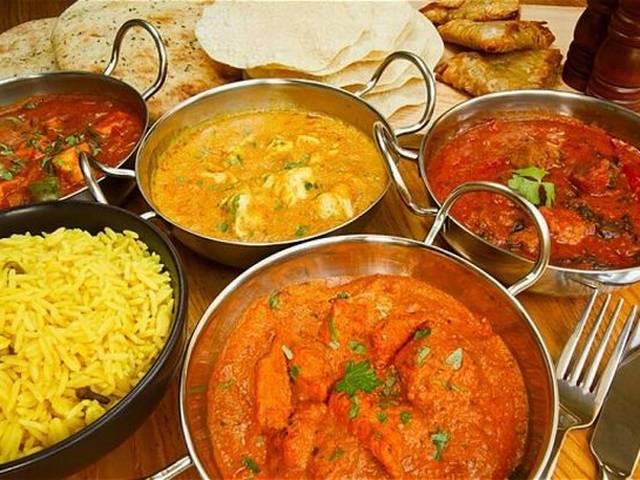 घर पर खाना मंगाने वालों को लगा झटका, देना होगा सर्विस टैक्स service tax on take away food