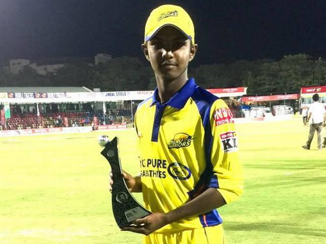 KPL: 15 साल के निकिन ने बनाया गेंदबाजी का नया रिकॉर्ड 15-year-old Mysuru boy Nikin Jose sets records