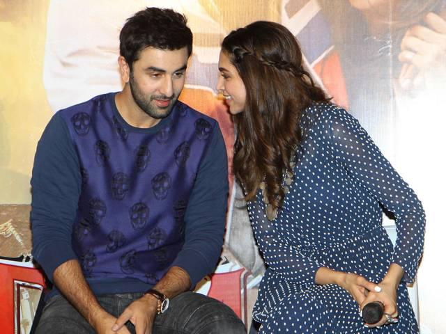 रणबीर को बर्थडे पर क्या गिफ्ट देना चाहती हैं दीपिका? deepika wishes happy birthday to ranbir kapoor