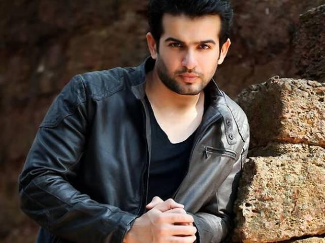 फिटनेस के चक्कर में 3 बार नहीं 6 बार खाना खाएगा ये हीरो Jay Bhanushali opts fitness diet plan