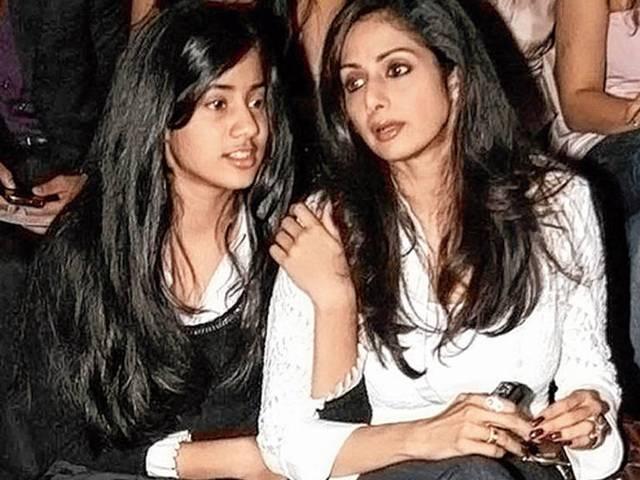 बेटी के फिल्मों में आने की खबरों का श्रीदेवी ने किया खंडन Jhanvi hasn’t signed any film, Sridevi