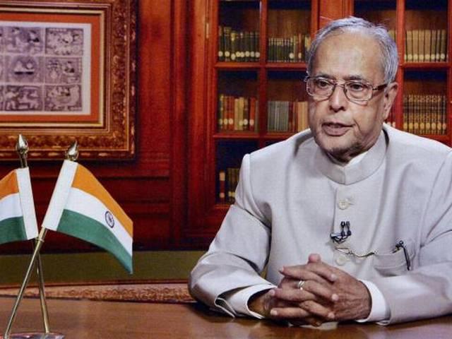 देशभर में धूमधाम से मनाया जा रहा है आज बकरीद का त्योहार Eid Mubarak_Pranab Mukherjee_Hamid Ansari