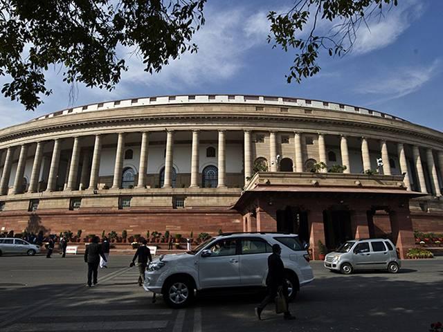 सांसदों के लिए अलग वेतन आयोग की पेशकश pay_commission_for_mp