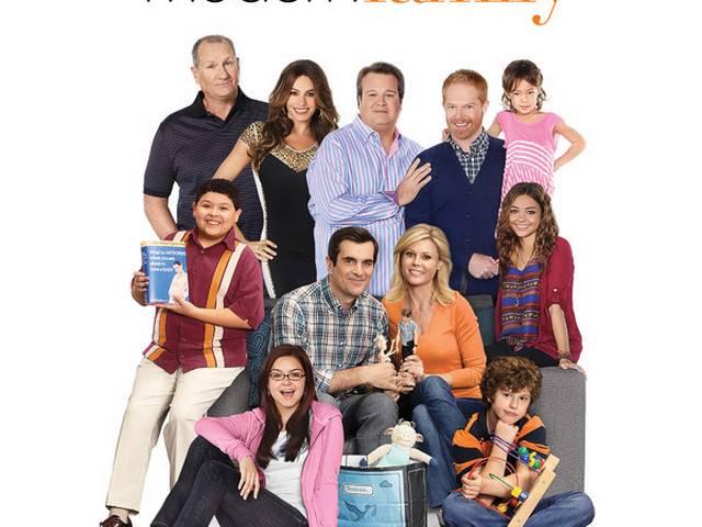 छोटे पर्दे पर ‘मॉडर्न फैमिली’ के साथ जल्द नजर आएंगे अनिल कपूर Exploring the ModernFamily world. Can’t wait to recreate the magic for Indian- anol kapoor