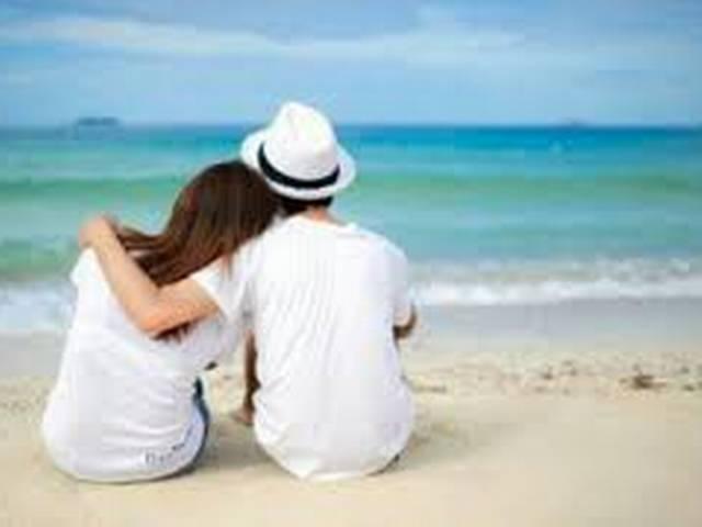 हैदराबाद से फरार प्रेमी जोड़ा यूपी के देवरिया में मिला couple found in up