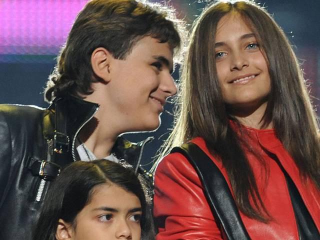 रिएलिटी टीवी कार्यक्रम में नजर आएंगे माइकल जैक्सन के बच्चे Michael Jackson’s children to make cameo in tv reality show