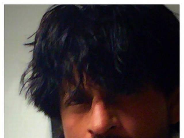 बाइक चलाना शाहरूख को देता है अच्छा एहसास srk riding bike