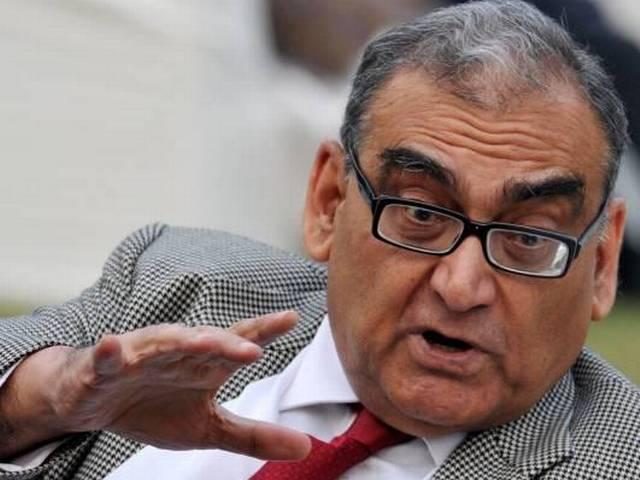 मार्कंडेय काटजू ने उठाया सवाल, गाय इंसानों की माता कैसे? markandy katju question