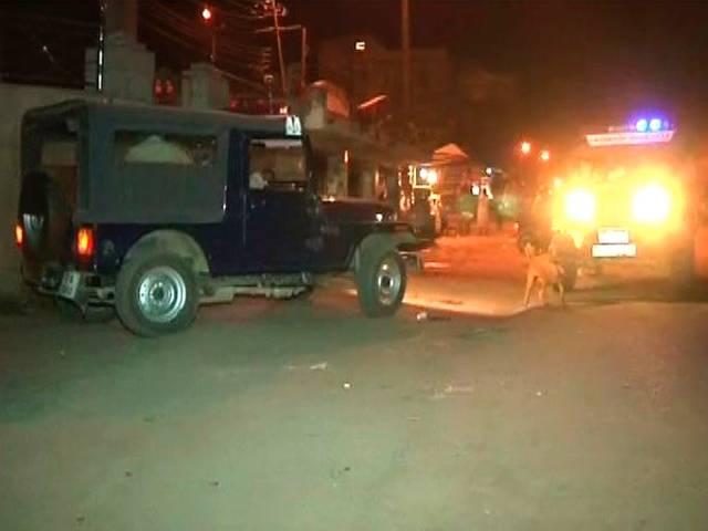 पशु का शव मिलने के बाद ग्रेटर नोएडा के चितहैडा गांव में हंगामे के बाद शांति animal’s body in Greater Noida village, peace after the uproar