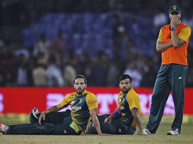 INDvsSA: दूसरे टी-20 में भी टीम इंडिया को मिली हार, साउथ अफ्रीका का सीरीज पर कब्जा INDvsSA 2nd t-20