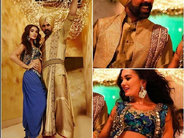 BOX OFFICE: ओपेनिंग वीकेंड में 'सिंह इज ब्लिंग' ने कमाए 54 करोड़, बनाया रिकॉर्ड BOX OFFICE: Singh is Bliing