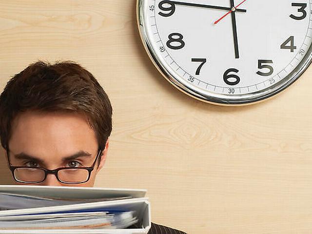 6 घंटे वर्किंग टाइम में कर्मचारी देते हैं बेस्ट रिजल्ट!