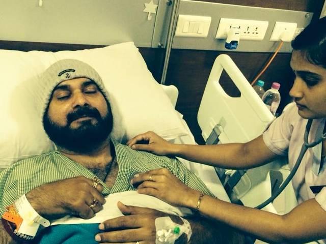 सिद्धू के लिए दुआ में उठे पीएम मोदी के हाथ, बताया फाइटर Navjot Singh Sidhu admitted to hospital