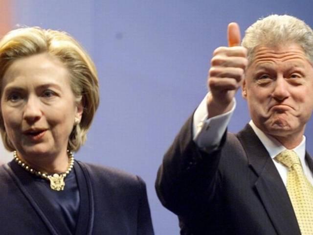 राष्ट्रपति क्लिंटन को दरवाजा बंद कर पीटती थी पत्नी हिलेरी Hillary has a long history of beating up her husband, Bill Clinton, behind closed doors