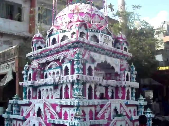 गंगा में ताजिया प्रवाहित नहीं करेंगे वाराणसी के मुसलमान Muslims in Varanasi will not immerse tazia in Ganga river