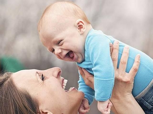हेल्दी और लंबा बच्चा चाहिए तो करें बस ये एक काम! Want to have a healthier and taller baby? Aim for giving birth in summer months
